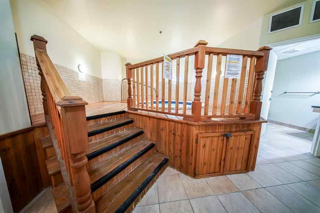 MLS® A2267164 - Unit #207 5040 53 Street  in Downtown Sylvan Lake, Residential