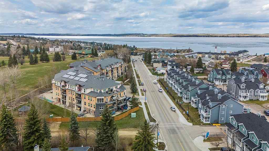 MLS® A2267164 - Unit #207 5040 53 Street  in Downtown Sylvan Lake, Residential
