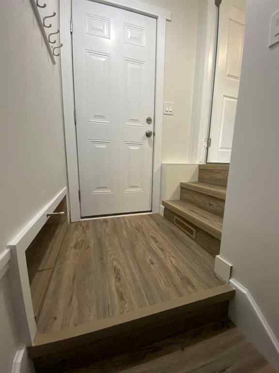 MLS® A2267166 - 10312 101 Street  in Avondale Grande Prairie, Rental