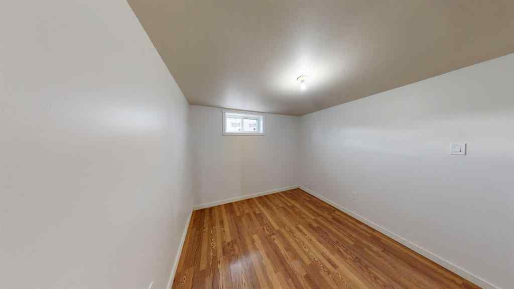 MLS® A2267166 - 10312 101 Street  in Avondale Grande Prairie, Rental