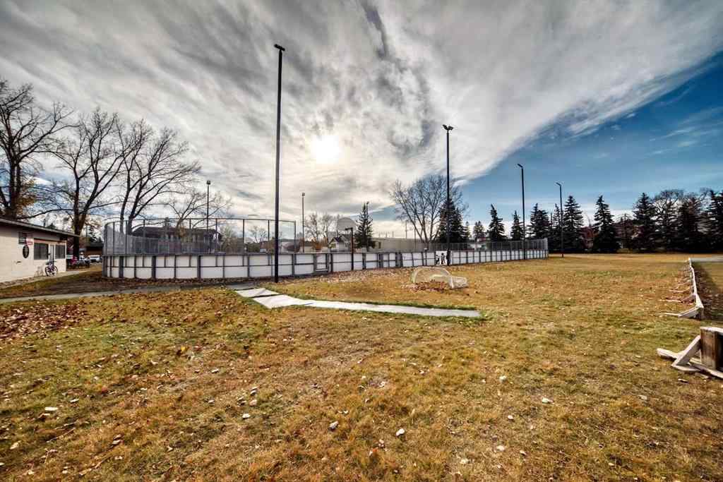 MLS® A2267168 - 2516 16A Street SE in Inglewood Calgary, Residential