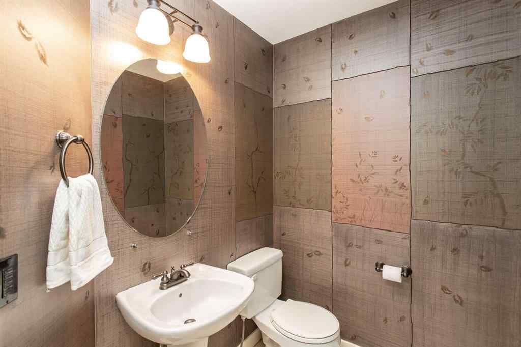 MLS® A2267169 - 20 Cranna Cove  in Cranna Cove Lacombe, Residential