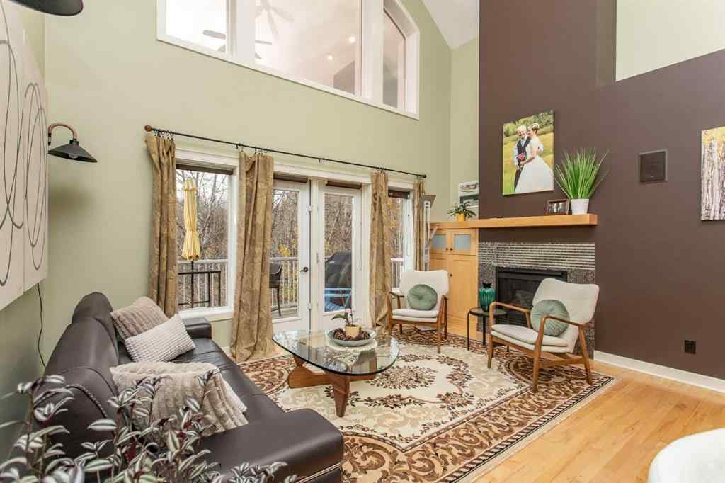 MLS® A2267169 - 20 Cranna Cove  in Cranna Cove Lacombe, Residential