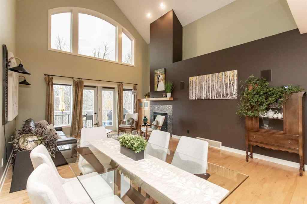 MLS® A2267169 - 20 Cranna Cove  in Cranna Cove Lacombe, Residential