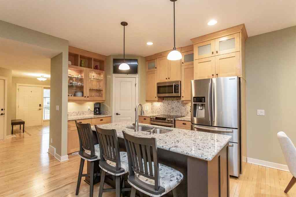 MLS® A2267169 - 20 Cranna Cove  in Cranna Cove Lacombe, Residential