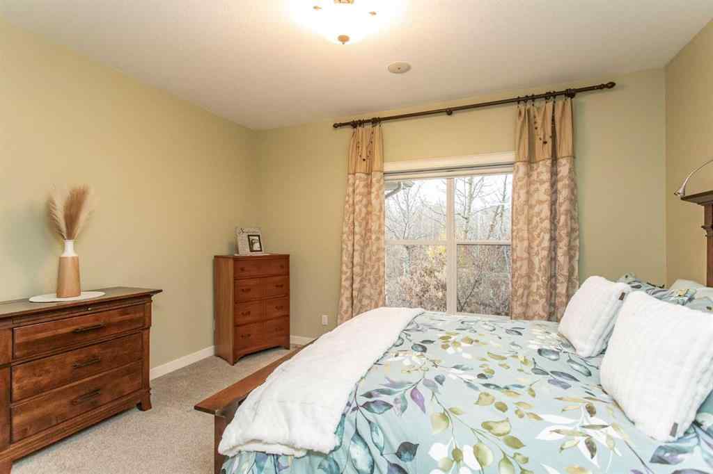 MLS® A2267169 - 20 Cranna Cove  in Cranna Cove Lacombe, Residential