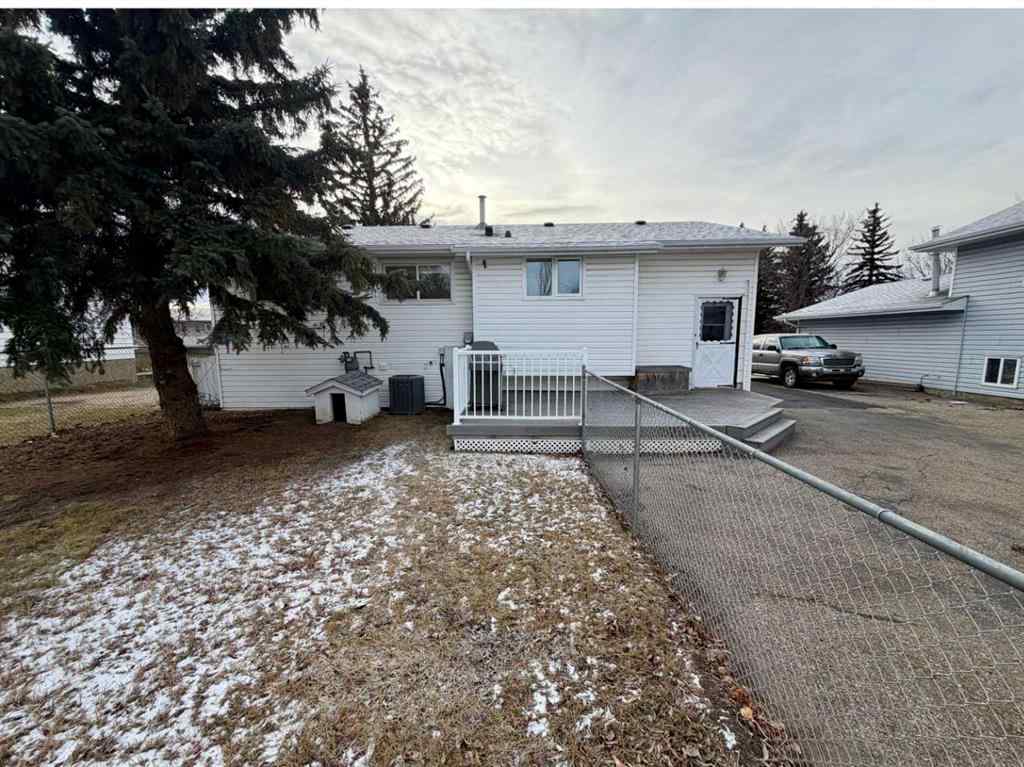 MLS&reg; # A2267170 - 9322 72 Avenue  in South Patterson Place Grande Prairie, Residential Open Houses