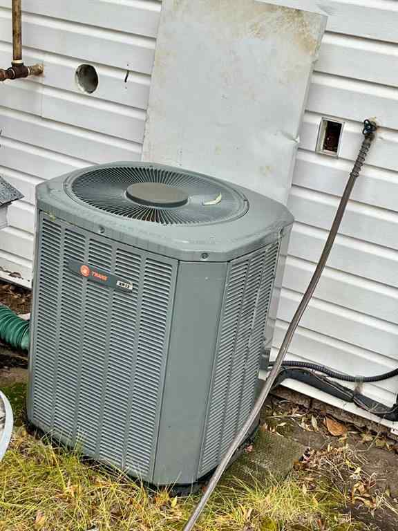 MLS&reg; # A2267170 - 9322 72 Avenue  in South Patterson Place Grande Prairie, Residential Open Houses