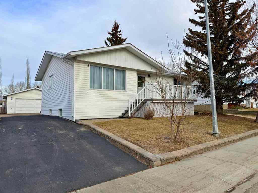 MLS&reg; # A2267170 - 9322 72 Avenue  in South Patterson Place Grande Prairie, Residential Open Houses