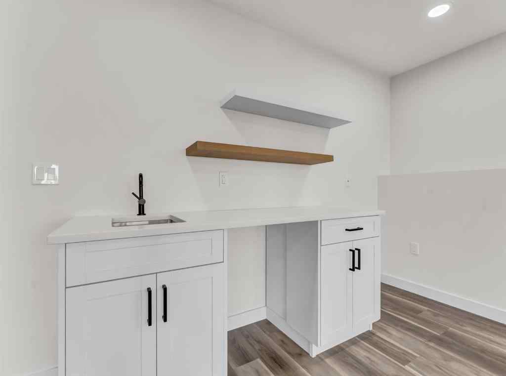 MLS® A2267171 - 31 Sierra Road SW in SW Southridge Medicine Hat, Residential