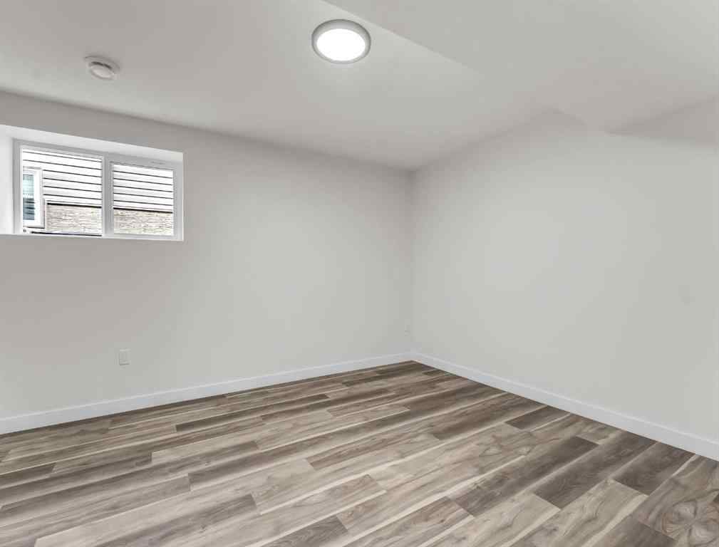 MLS® A2267171 - 31 Sierra Road SW in SW Southridge Medicine Hat, Residential