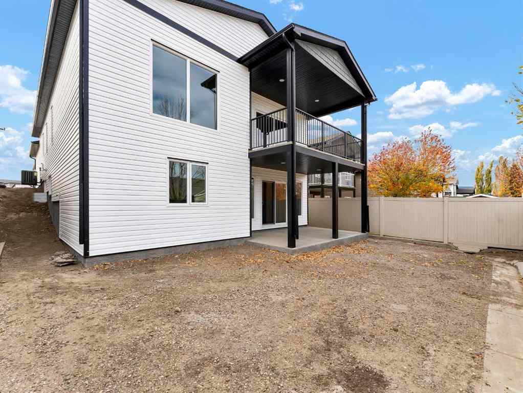 MLS® A2267171 - 31 Sierra Road SW in SW Southridge Medicine Hat, Residential