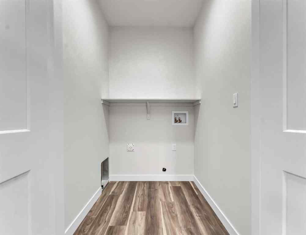 MLS® A2267171 - 31 Sierra Road SW in SW Southridge Medicine Hat, Residential