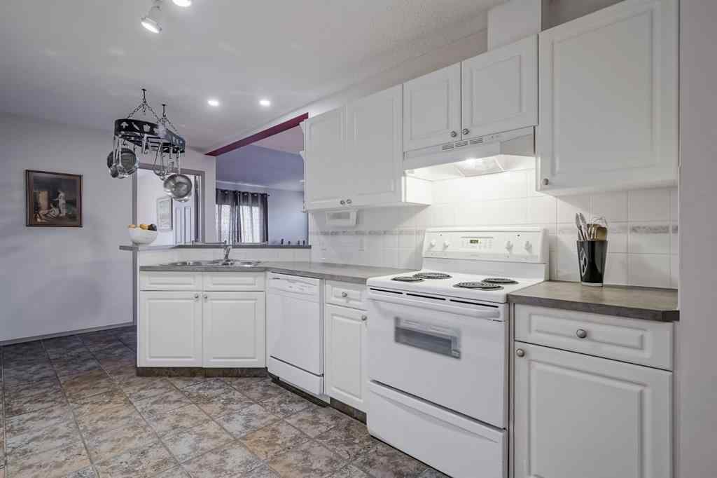 MLS® A2267172 - Unit #104 39 Hidden Creek Place NW in Hidden Valley Calgary, Residential