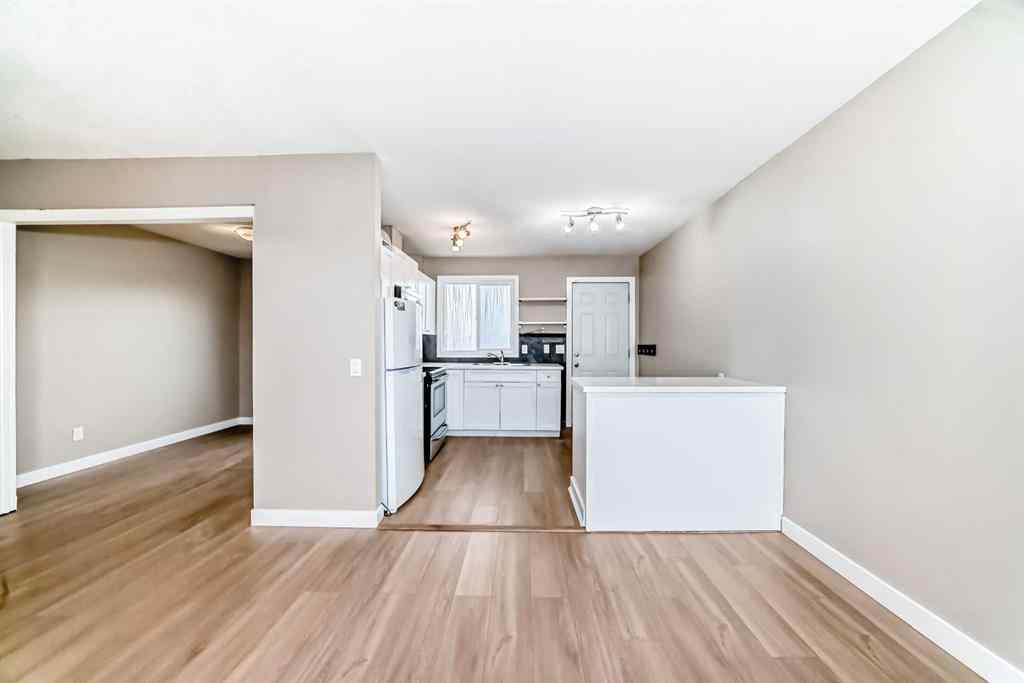 MLS® A2267173 - 1106 53A Street SE in Penbrooke Meadows Calgary, Residential