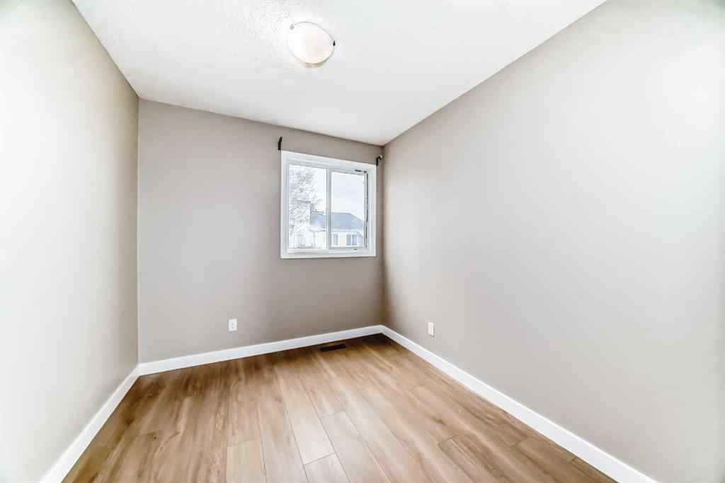 MLS® A2267173 - 1106 53A Street SE in Penbrooke Meadows Calgary, Residential