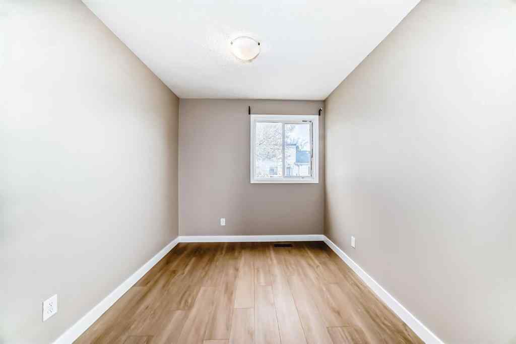 MLS® A2267173 - 1106 53A Street SE in Penbrooke Meadows Calgary, Residential