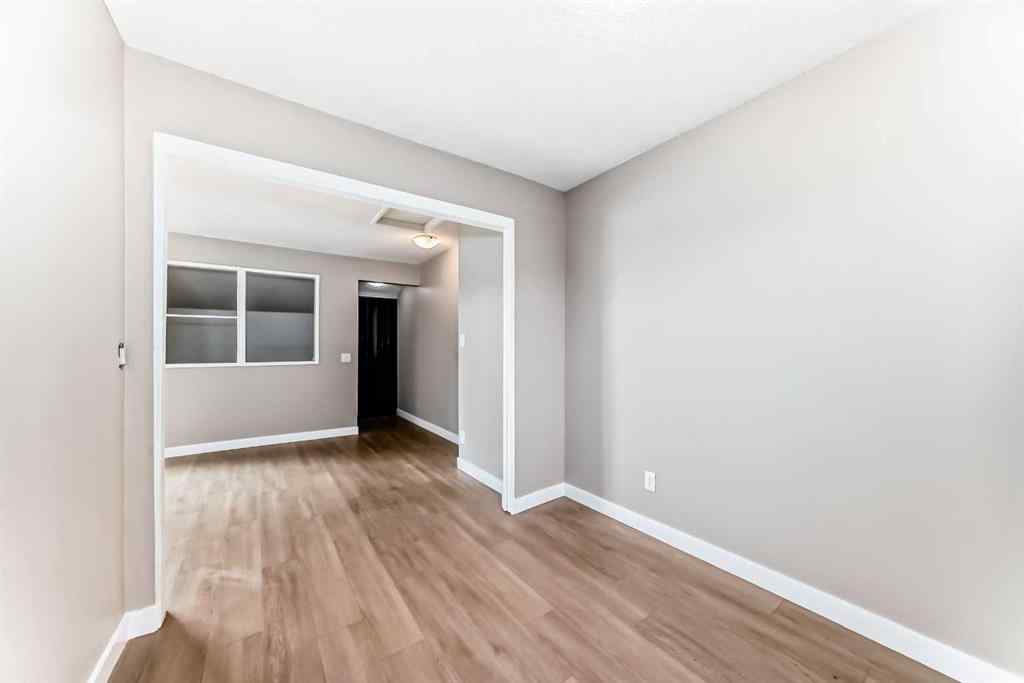 MLS® A2267173 - 1106 53A Street SE in Penbrooke Meadows Calgary, Residential