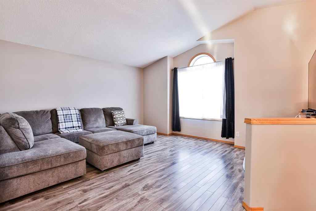 MLS&reg; # A2267174 - 175 Cowichan Court W in Indian Battle Heights Lethbridge, Residential Open Houses