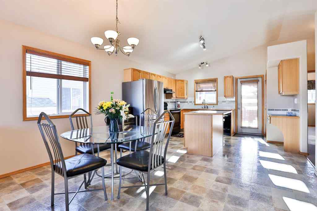 MLS&reg; # A2267174 - 175 Cowichan Court W in Indian Battle Heights Lethbridge, Residential Open Houses