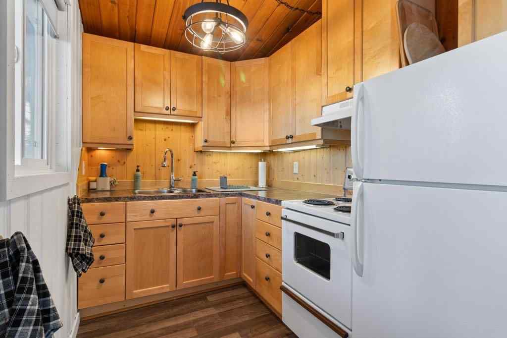 MLS® A2267175 - 130 36214 Range Road 250   in Dancey Estates Rural Red Deer County, Residential