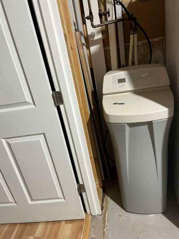 MLS® A2267176 - 3828 Eastwood Crescent  in Eastview Red Deer, Residential