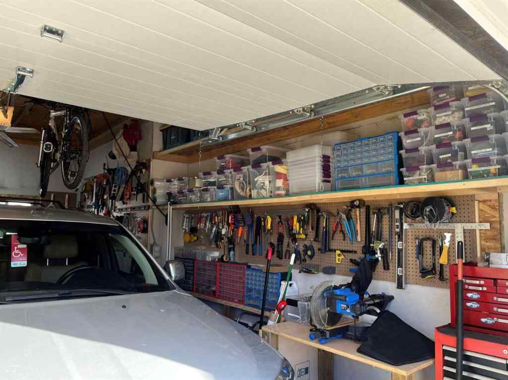 MLS® A2267176 - 3828 Eastwood Crescent  in Eastview Red Deer, Residential