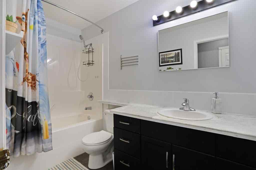 MLS® A2267177 - 216 14 Street E in Meadowbrook Brooks, Residential