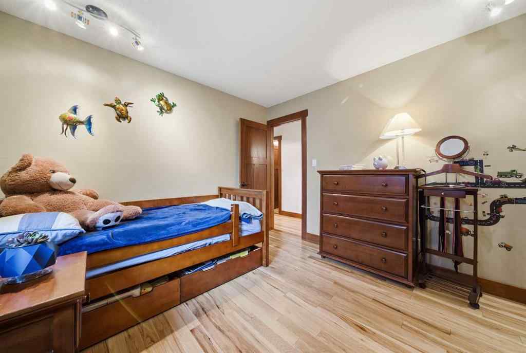 MLS® A2267178 - 631 Willoughby Crescent SE in Willow Park Calgary, Residential