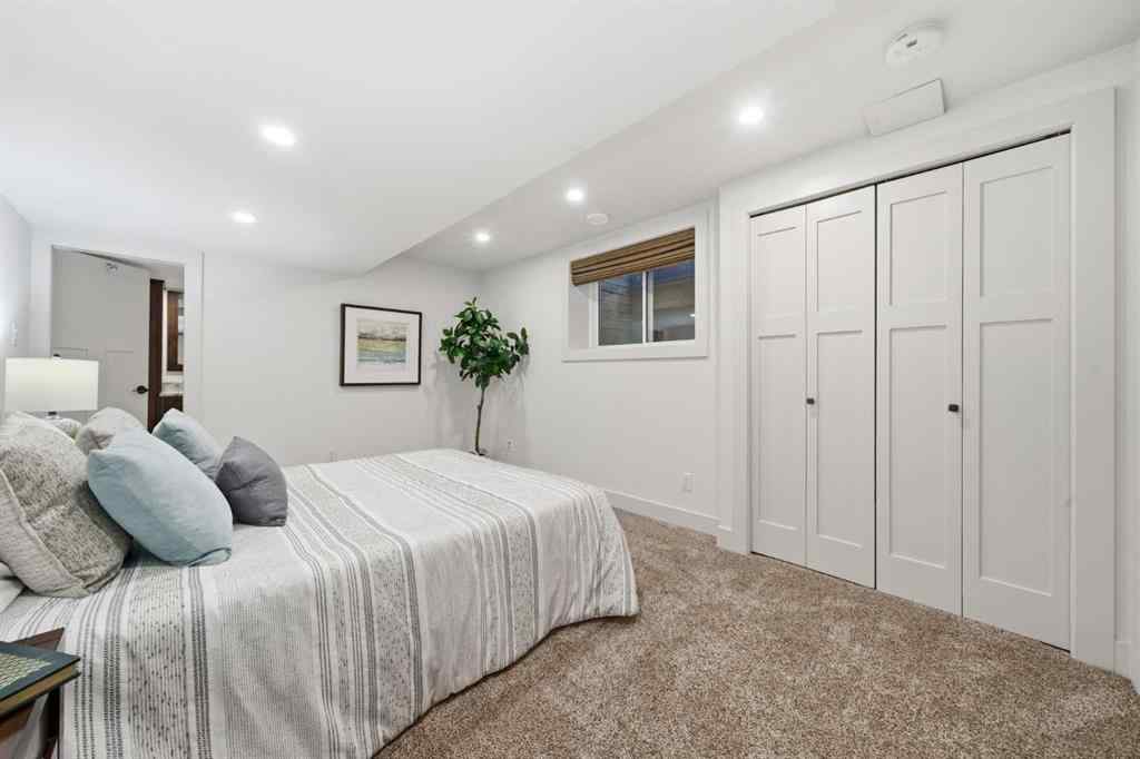 MLS® A2267178 - 631 Willoughby Crescent SE in Willow Park Calgary, Residential