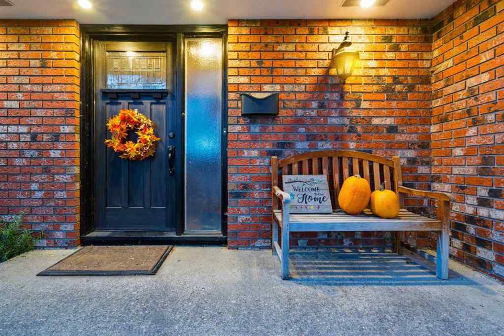 MLS® A2267178 - 631 Willoughby Crescent SE in Willow Park Calgary, Residential