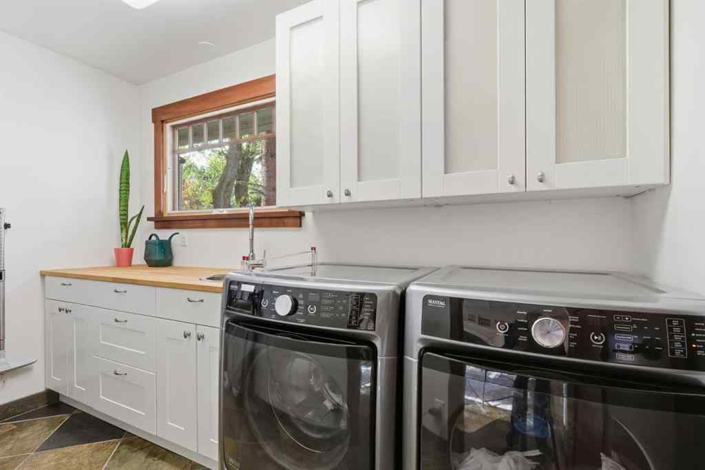 MLS® A2267178 - 631 Willoughby Crescent SE in Willow Park Calgary, Residential