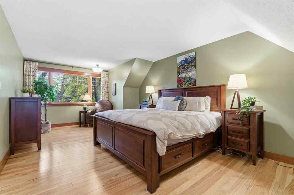 MLS® A2267178 - 631 Willoughby Crescent SE in Willow Park Calgary, Residential