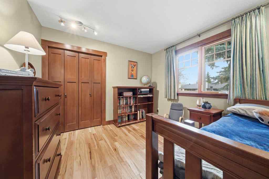 MLS® A2267178 - 631 Willoughby Crescent SE in Willow Park Calgary, Residential