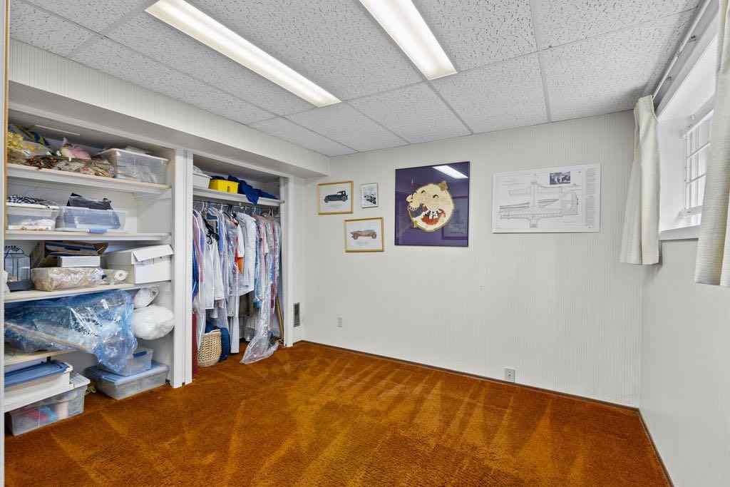 MLS® A2267181 - 3350 Oakwood Drive SW in Oakridge Calgary, Residential