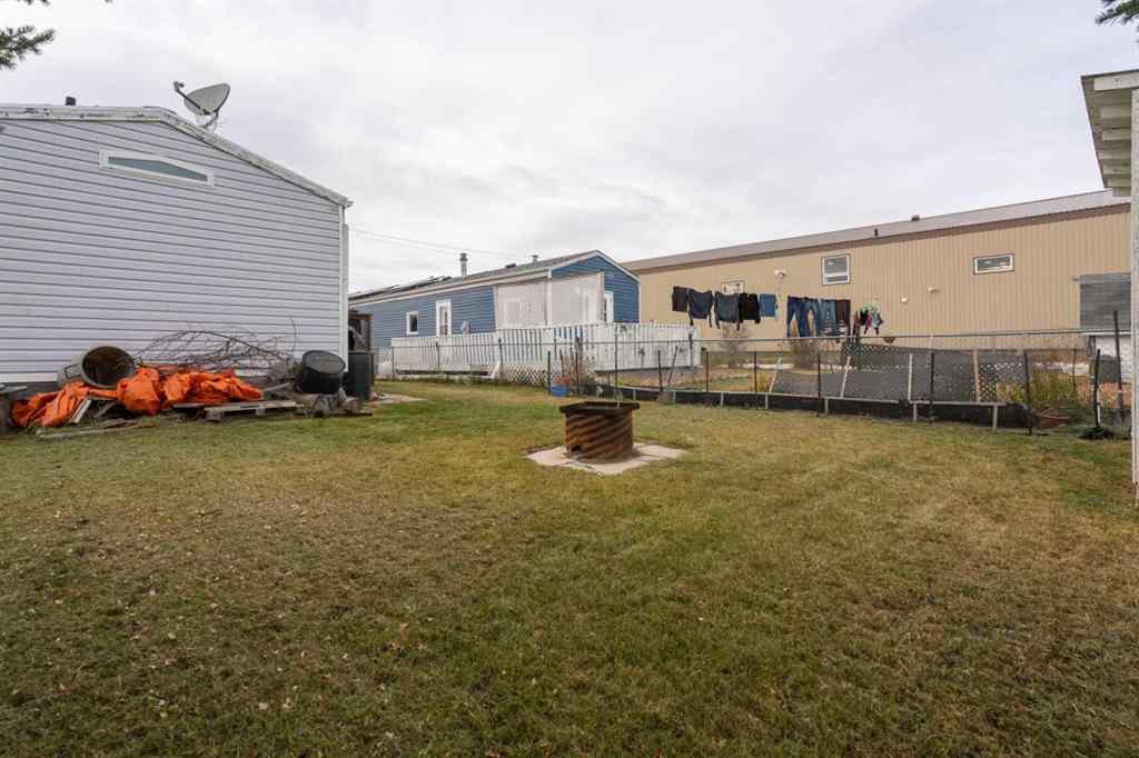MLS® A2267182 - 5233 47 Street  in Sparling Camrose, Residential