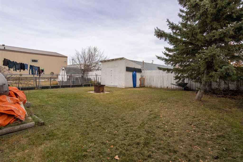 MLS® A2267182 - 5233 47 Street  in Sparling Camrose, Residential