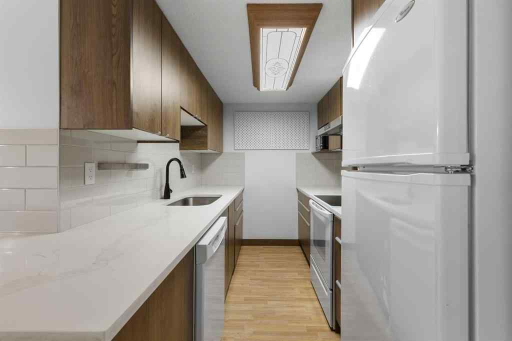 MLS® A2267183 - Unit #72 1055 72 Avenue NW in Huntington Hills Calgary, Residential