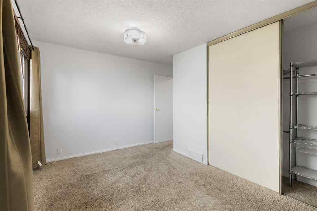 MLS® A2267183 - Unit #72 1055 72 Avenue NW in Huntington Hills Calgary, Residential