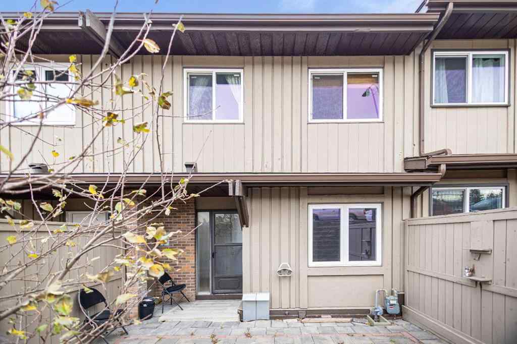 MLS® A2267183 - Unit #72 1055 72 Avenue NW in Huntington Hills Calgary, Residential
