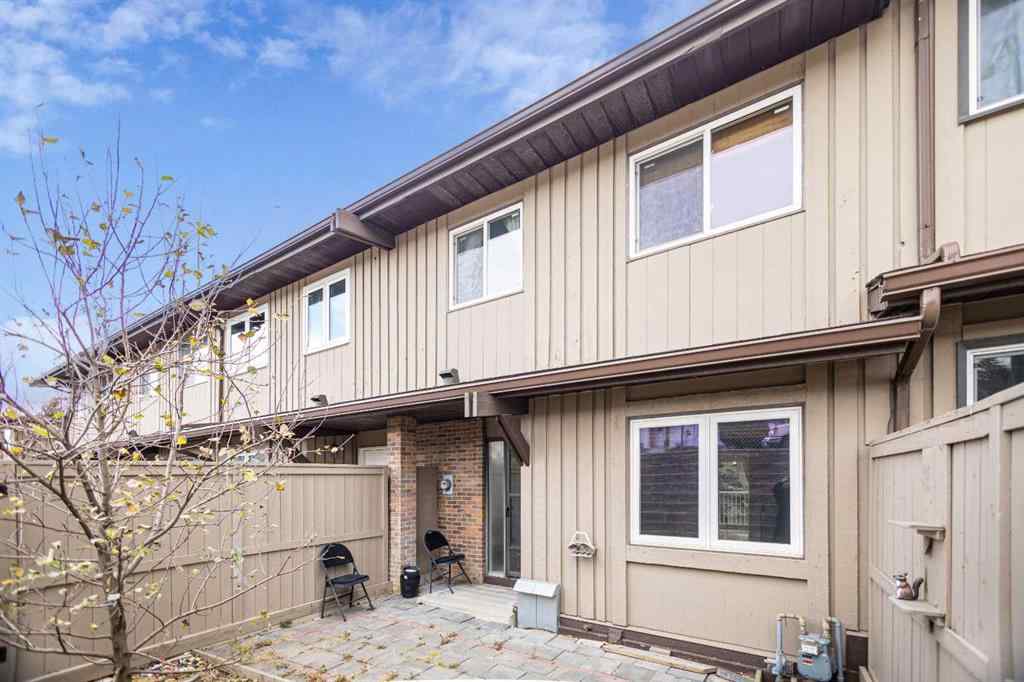 MLS® A2267183 - Unit #72 1055 72 Avenue NW in Huntington Hills Calgary, Residential