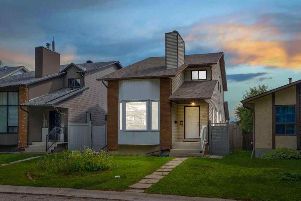 MLS® A2267185 - 37 Edgeford Way NW in Edgemont Calgary, Residential