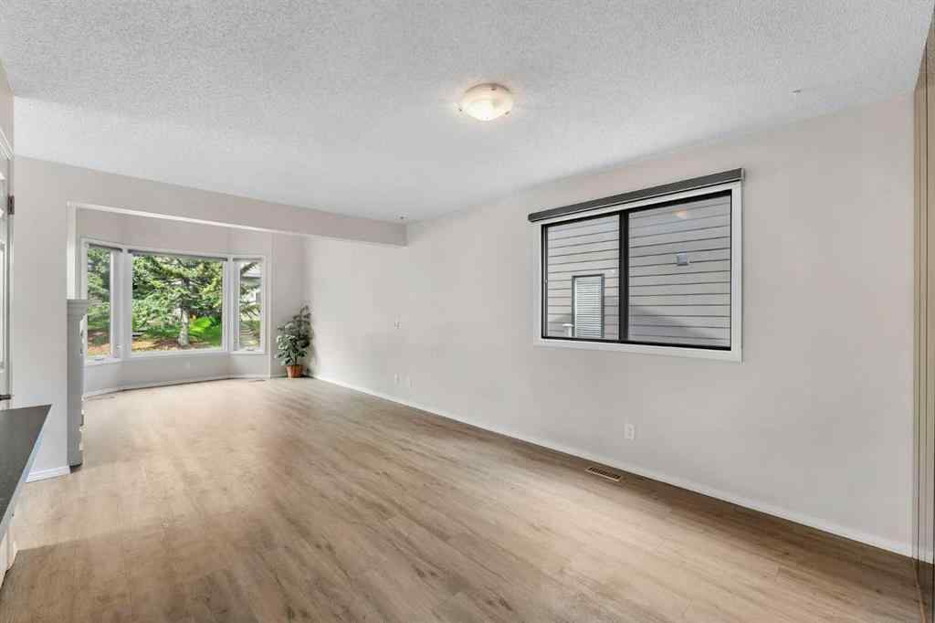 MLS® A2267185 - 37 Edgeford Way NW in Edgemont Calgary, Residential