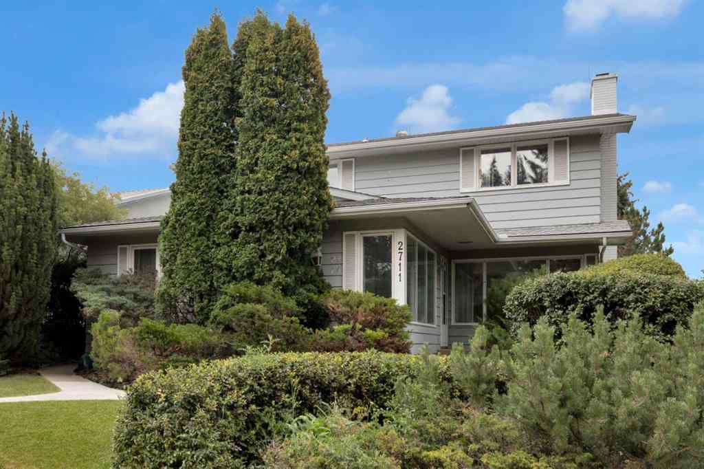 MLS® A2267193 - 2711 Crawford Road NW in Charleswood Calgary, Residential