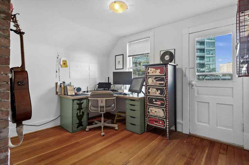 MLS® A2267194 - 1038 1 Avenue NW in Sunnyside Calgary, Residential