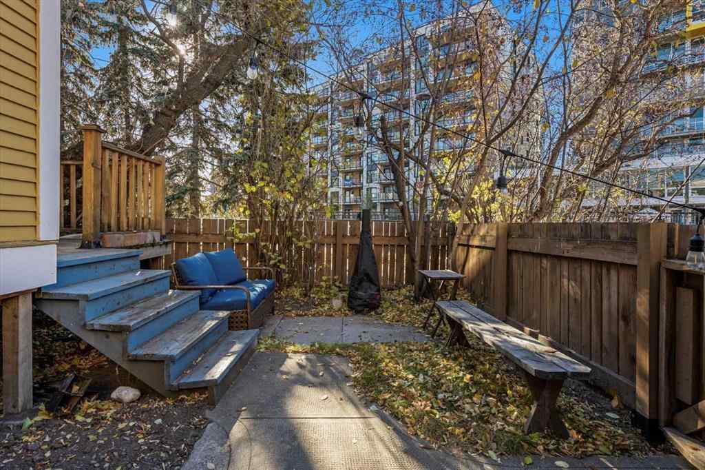 MLS® A2267194 - 1038 1 Avenue NW in Sunnyside Calgary, Residential