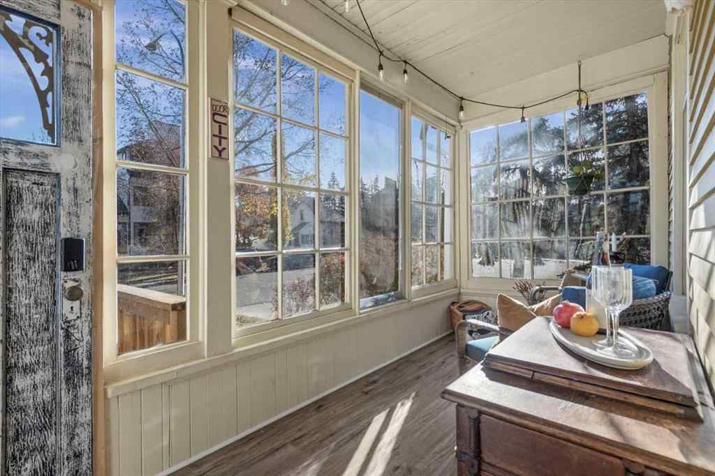 MLS® A2267194 - 1038 1 Avenue NW in Sunnyside Calgary, Residential