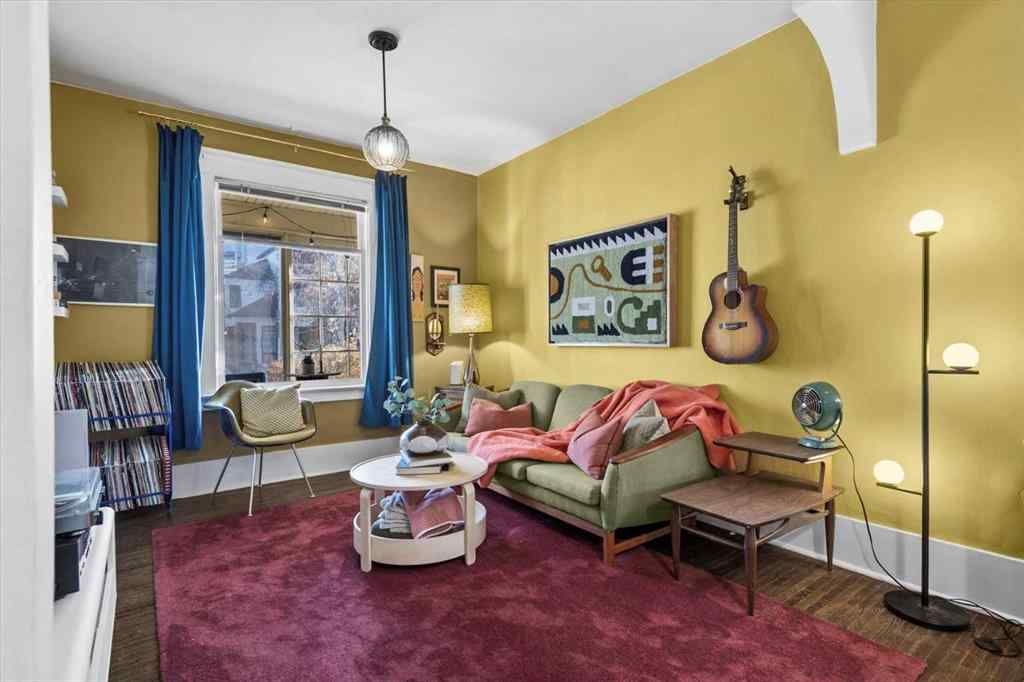 MLS® A2267194 - 1038 1 Avenue NW in Sunnyside Calgary, Residential