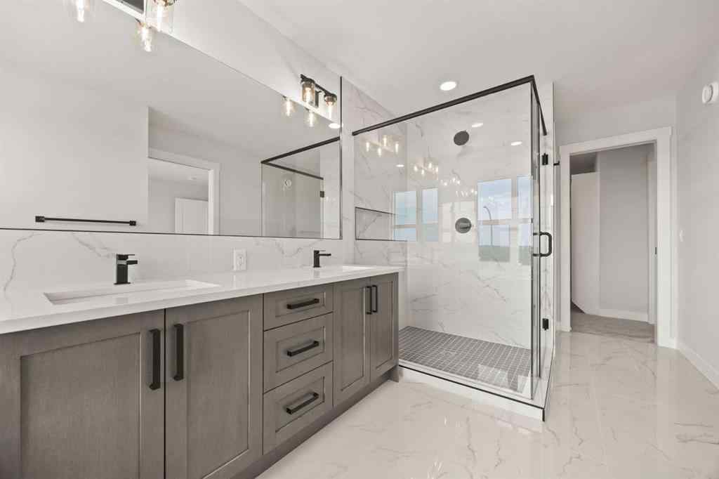 MLS® A2267199 - 494 Kinniburgh Loop  in Kinniburgh South Chestermere, Residential