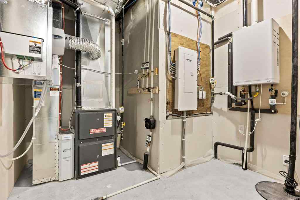 MLS® A2267199 - 494 Kinniburgh Loop  in Kinniburgh South Chestermere, Residential